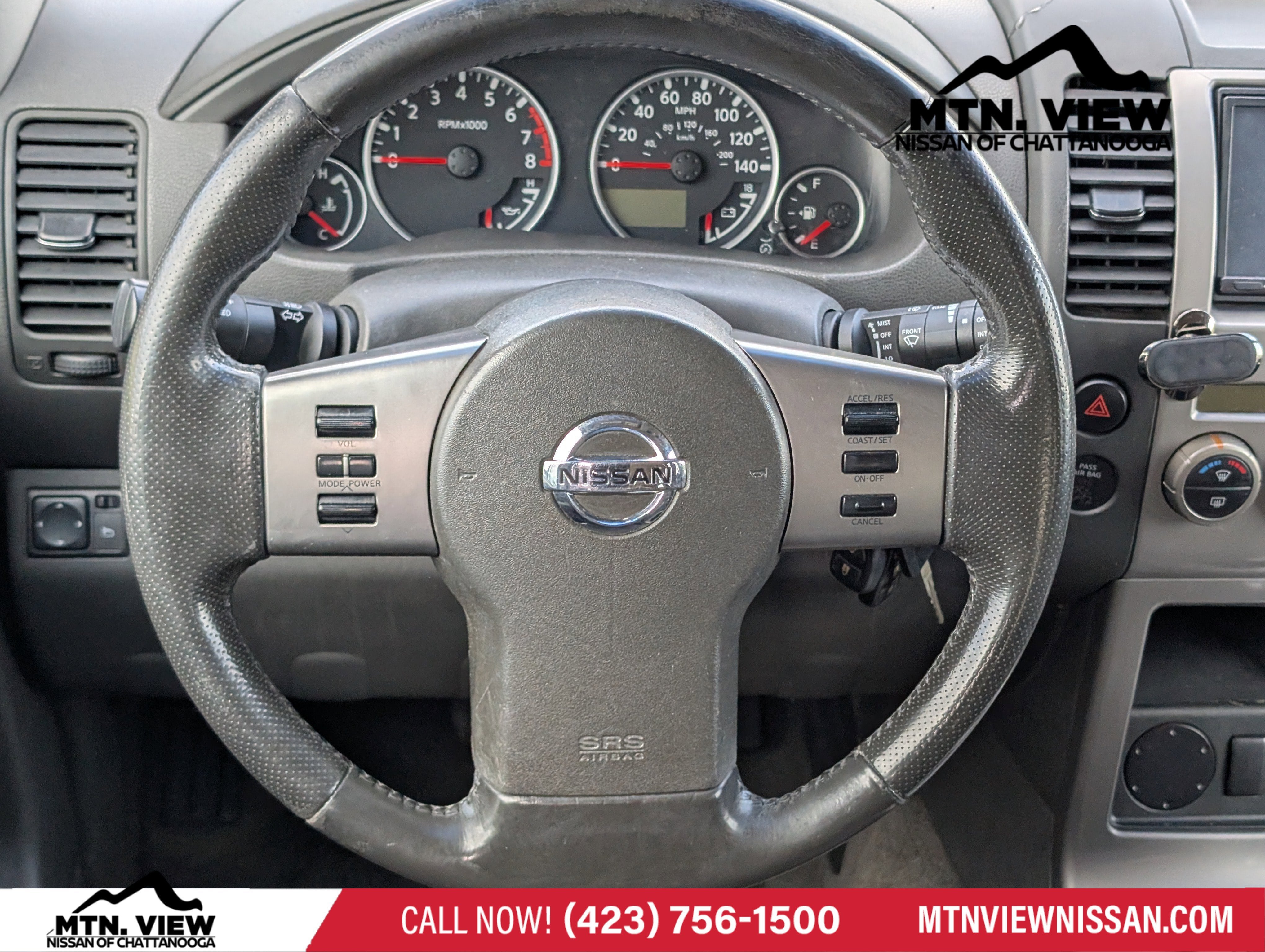 2005 Nissan Pathfinder SE