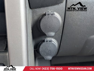 2005 Nissan Pathfinder SE