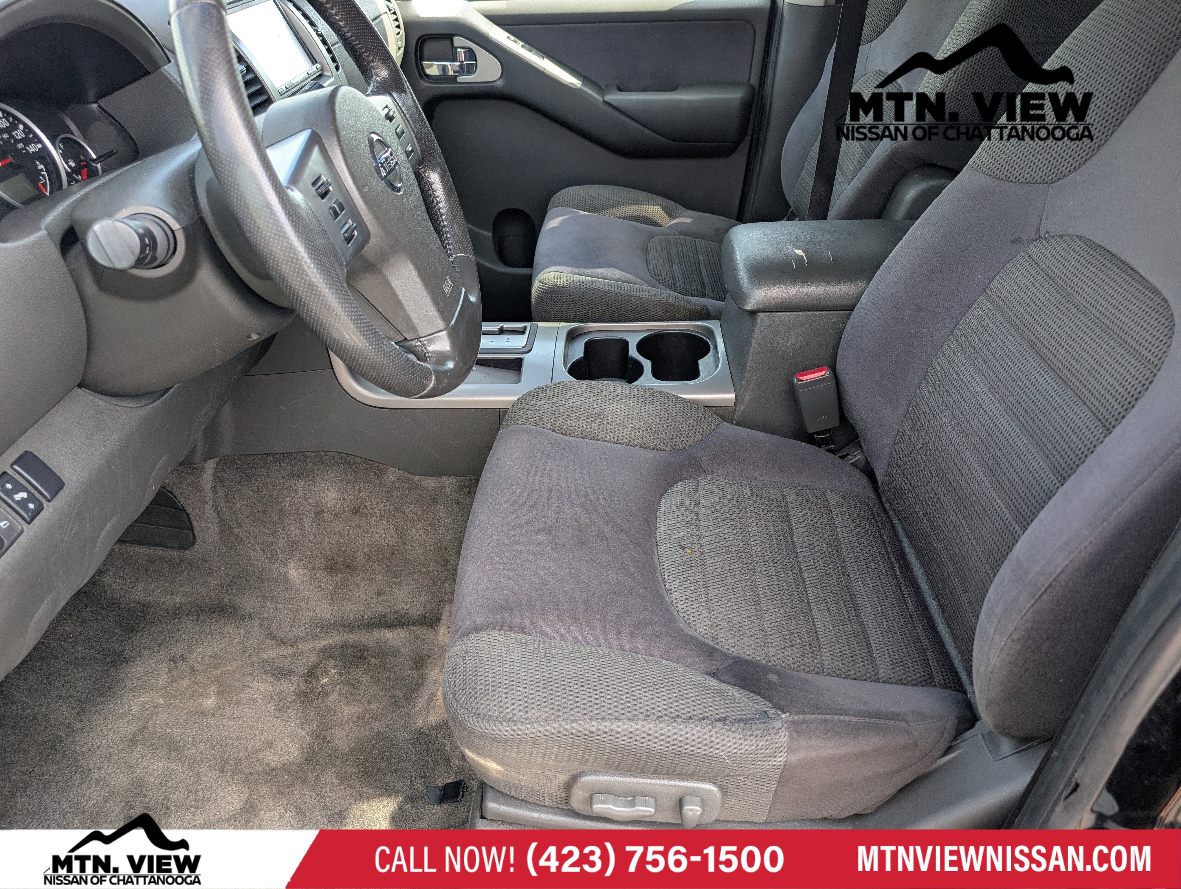 2005 Nissan Pathfinder SE