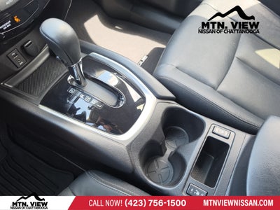 2015 Nissan Rogue SL