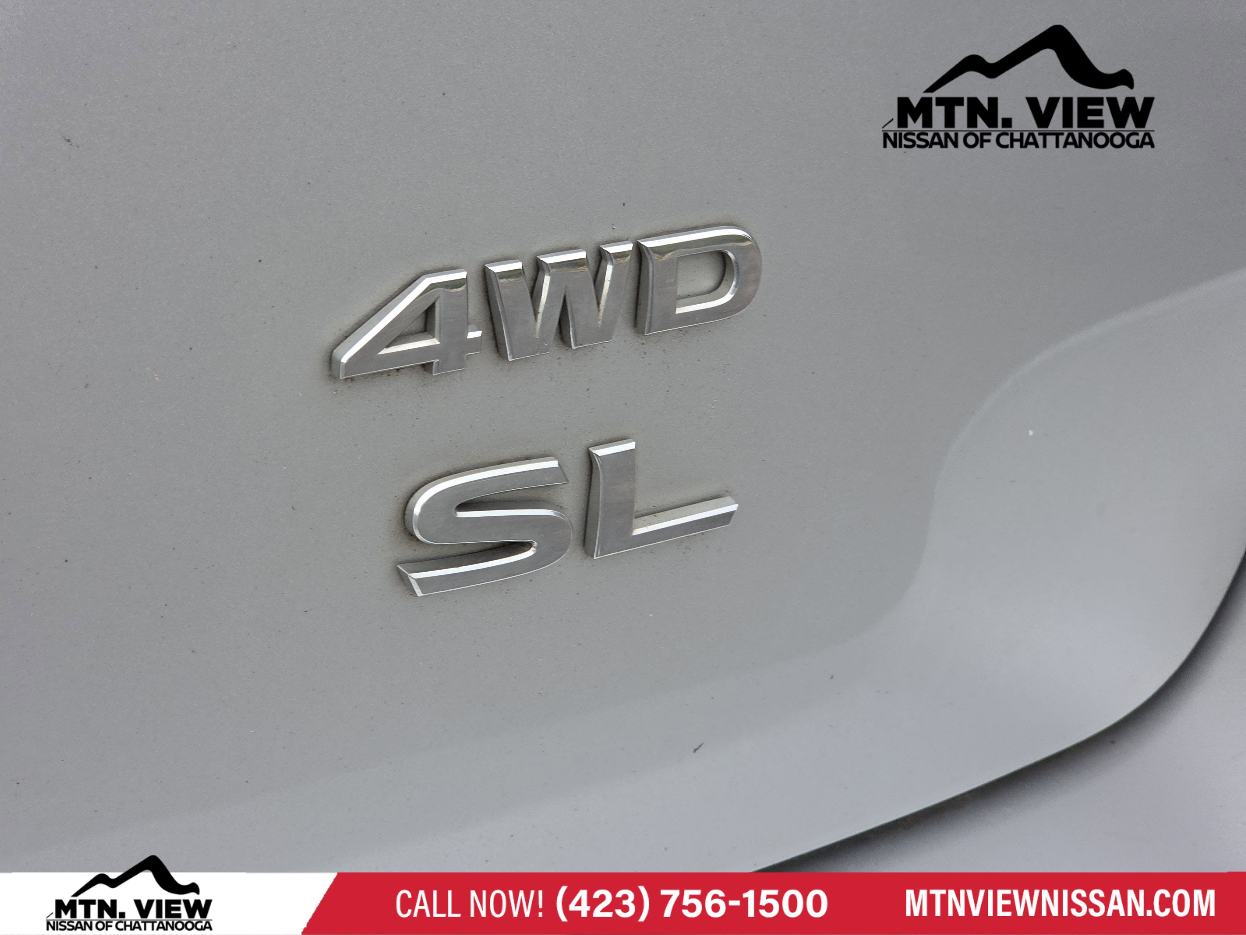 2020 Nissan Pathfinder SL