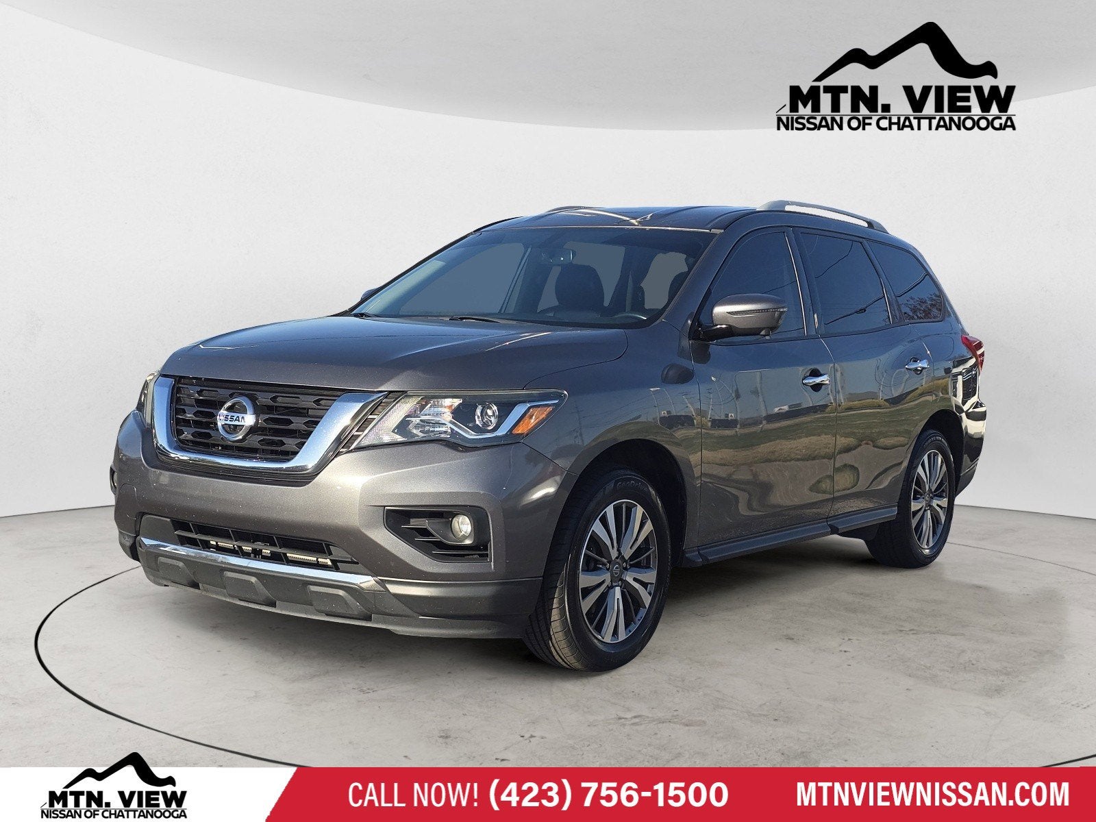 2020 Nissan Pathfinder SL