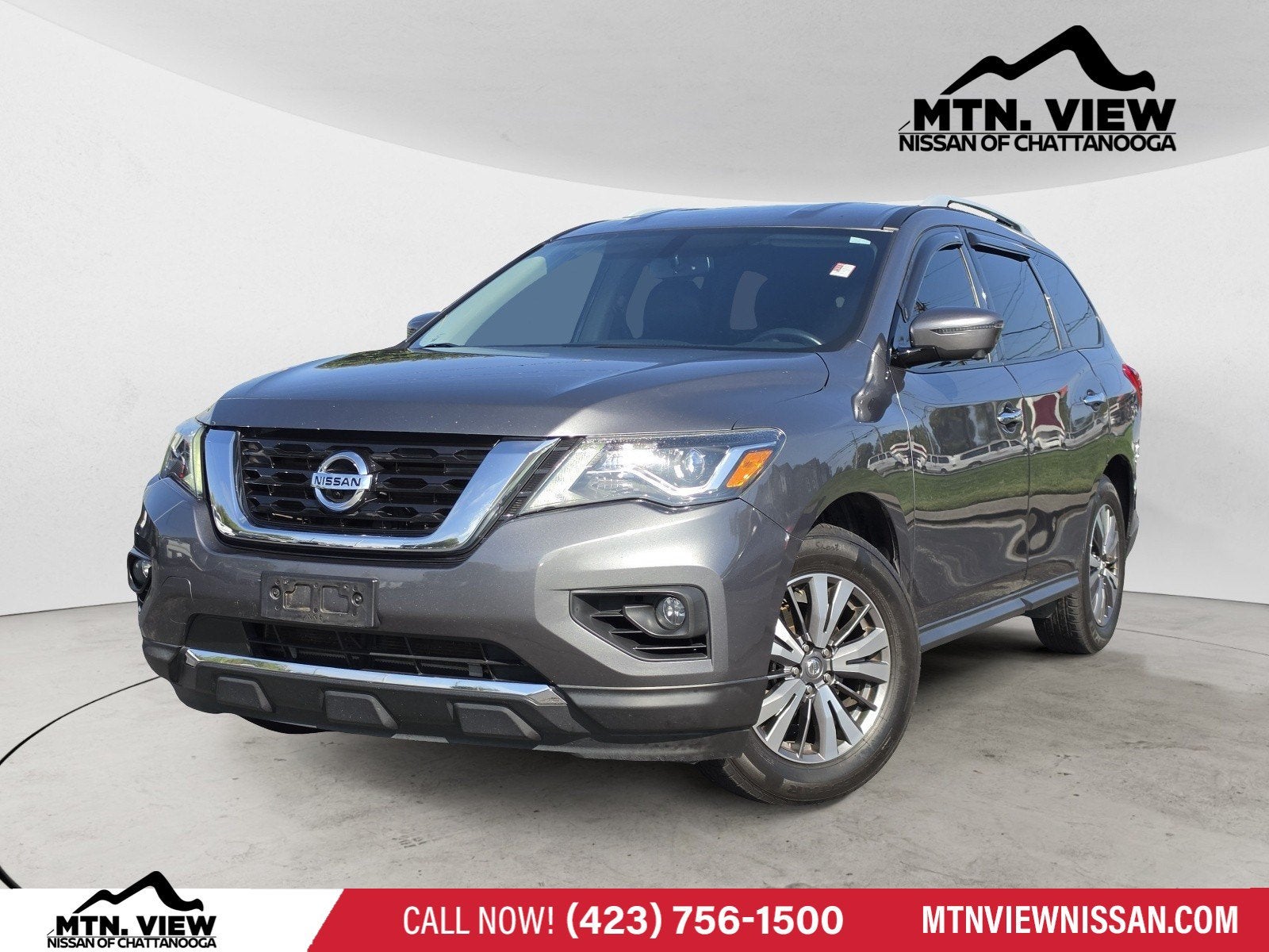 2019 Nissan Pathfinder SL