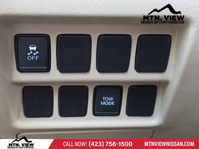 2018 Nissan Pathfinder SV