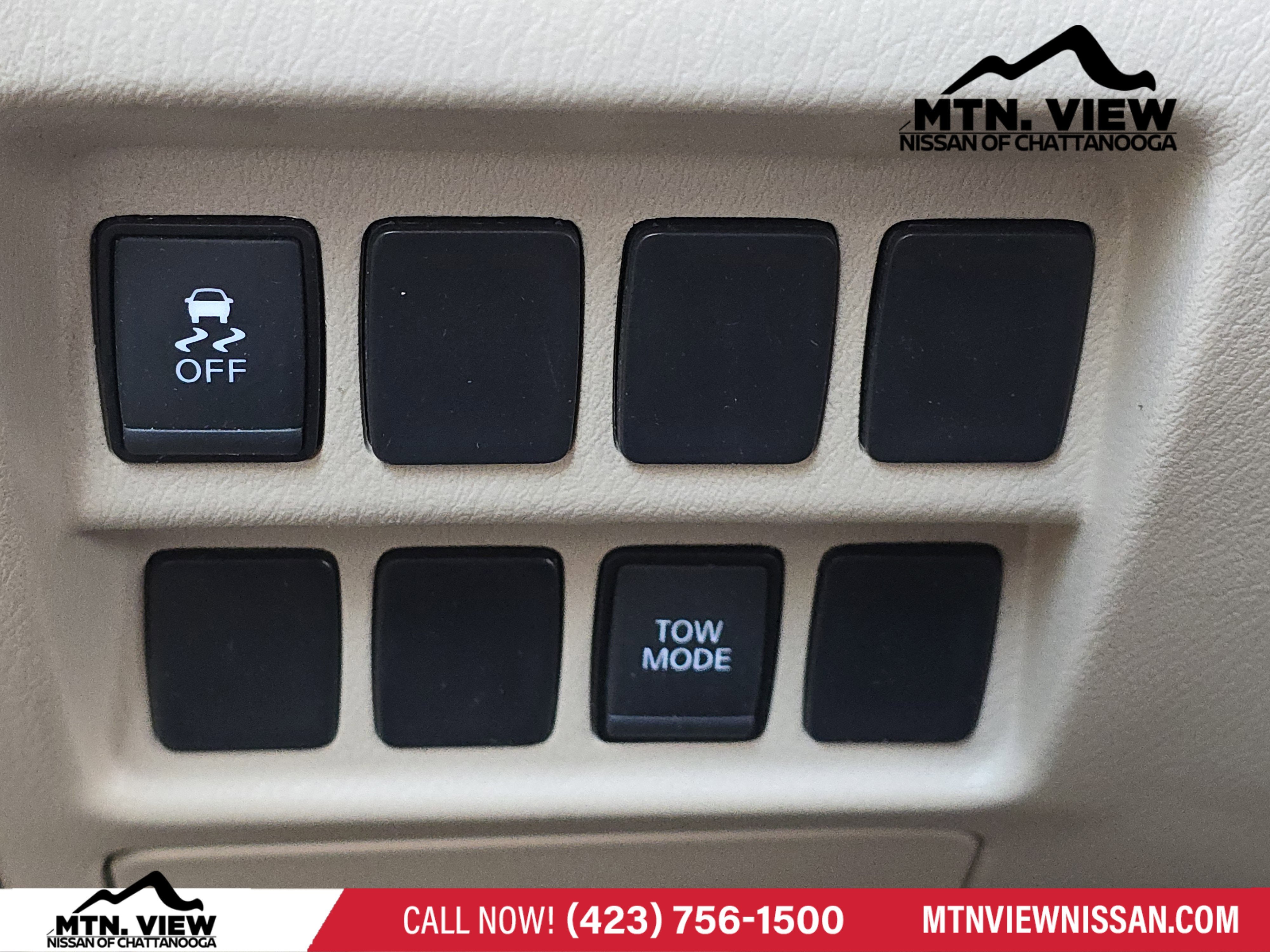 2018 Nissan Pathfinder SV