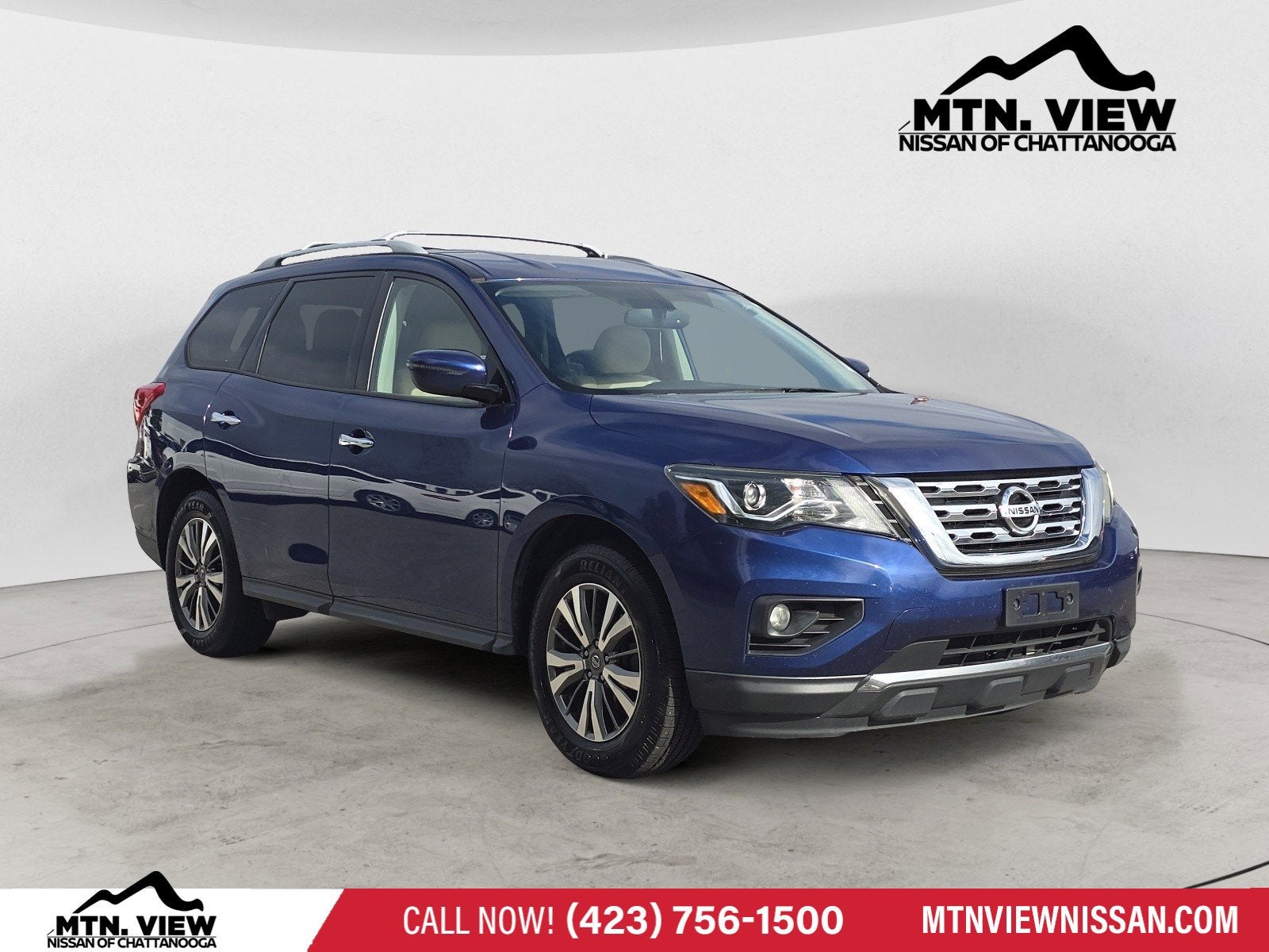 2018 Nissan Pathfinder SV