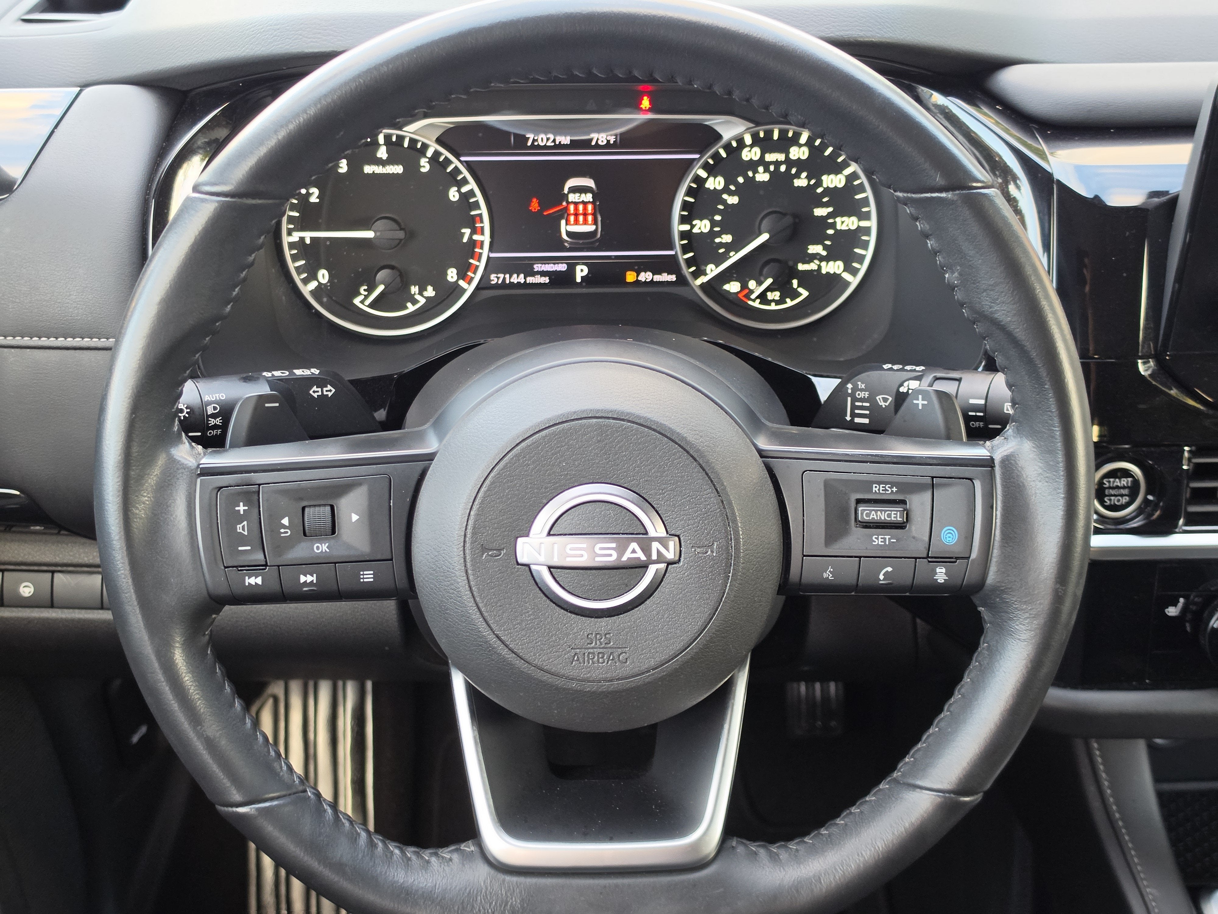 2024 Nissan Pathfinder SV