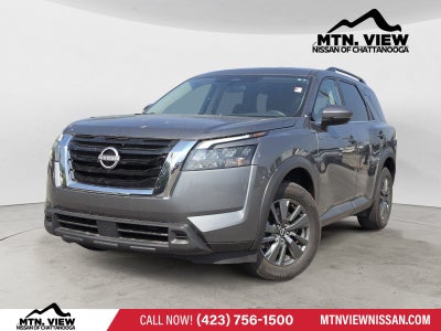2024 Nissan Pathfinder SV