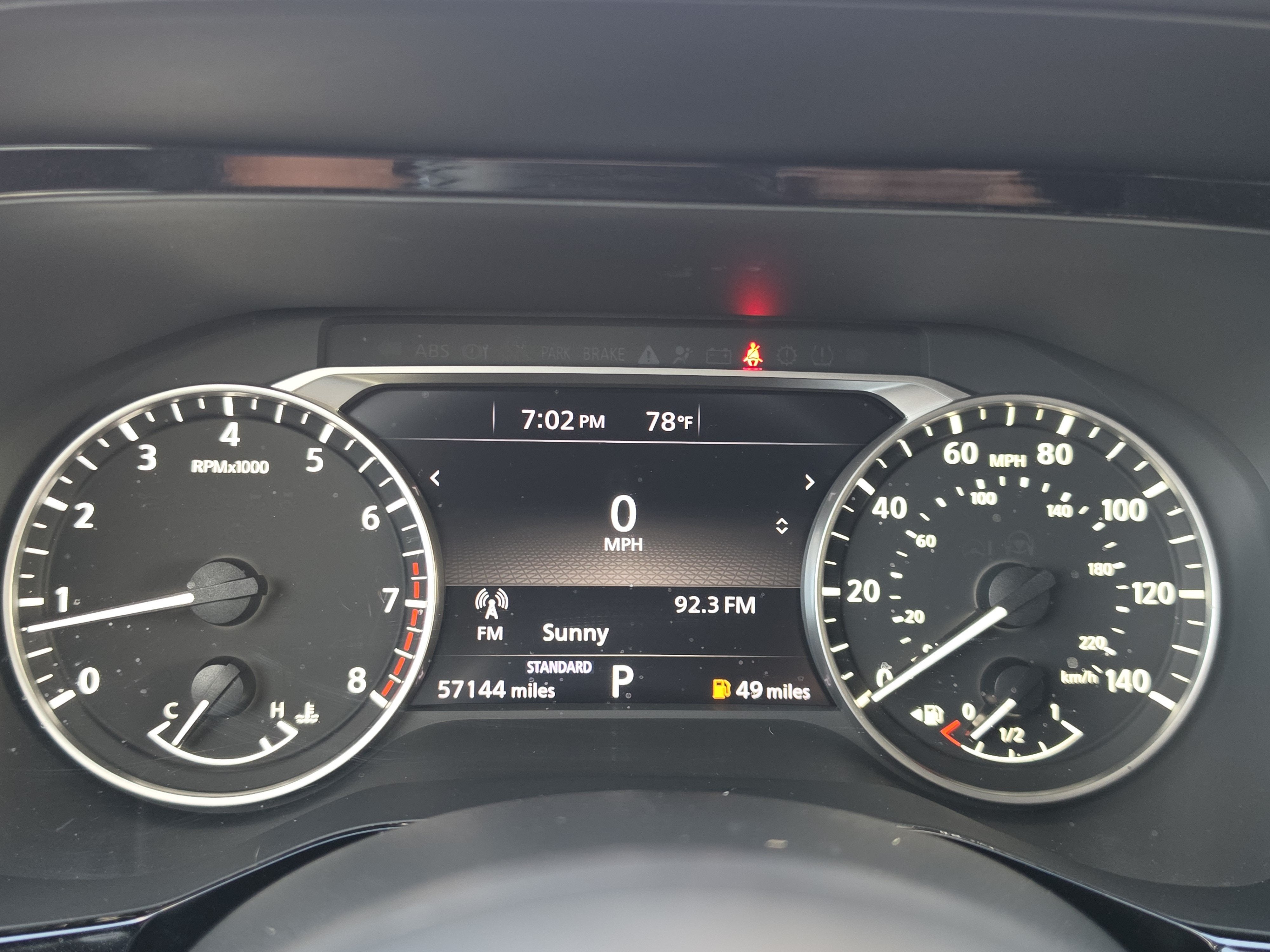 2024 Nissan Pathfinder SV