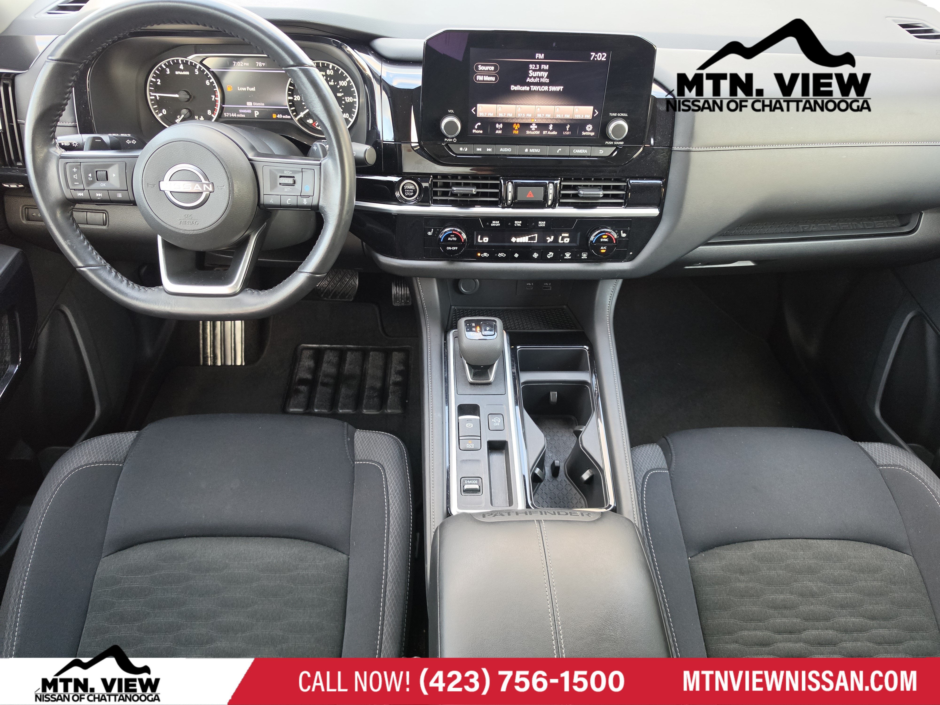 2024 Nissan Pathfinder SV