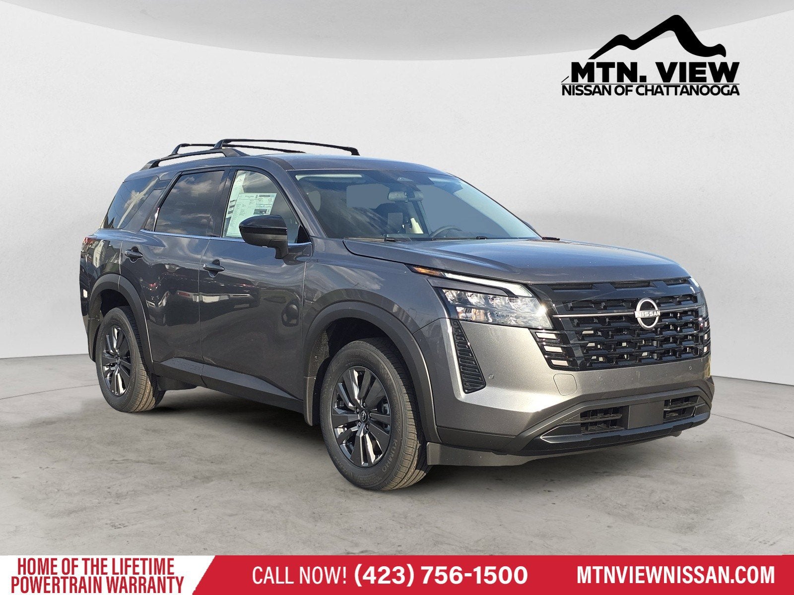 2026 Nissan Pathfinder SV