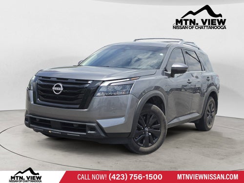 2025 Nissan Pathfinder SL