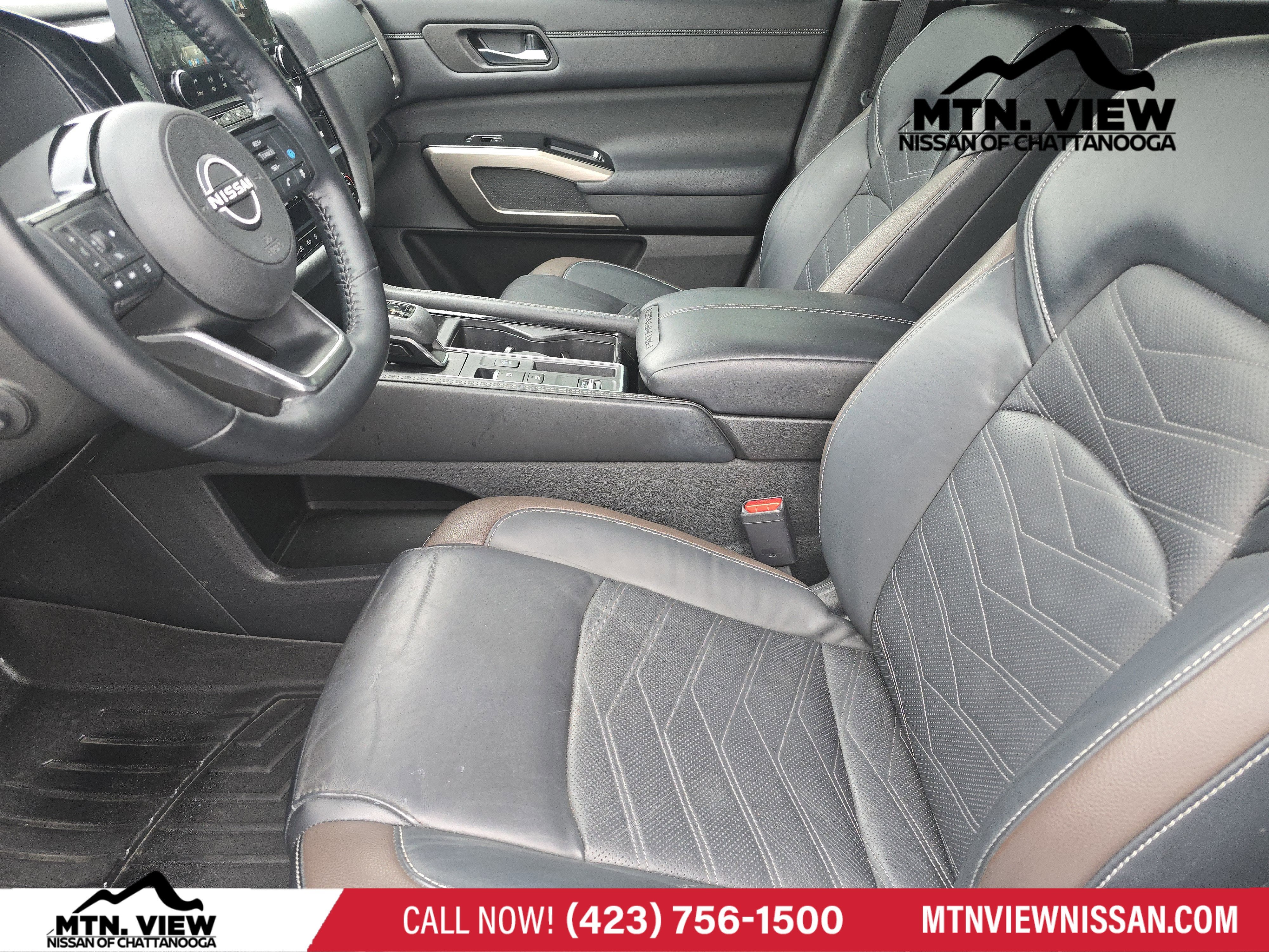 2023 Nissan Pathfinder Platinum