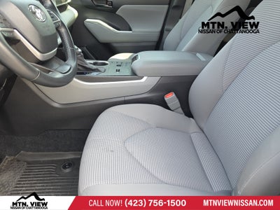 2023 Toyota Highlander LE