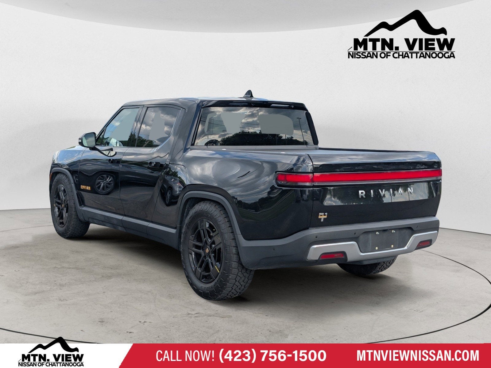 2023 Rivian R1T Adventure