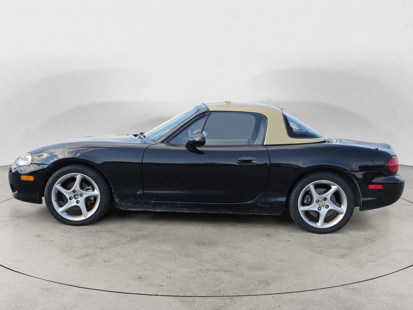 2001 Mazda Mazda MX-5 Miata Base