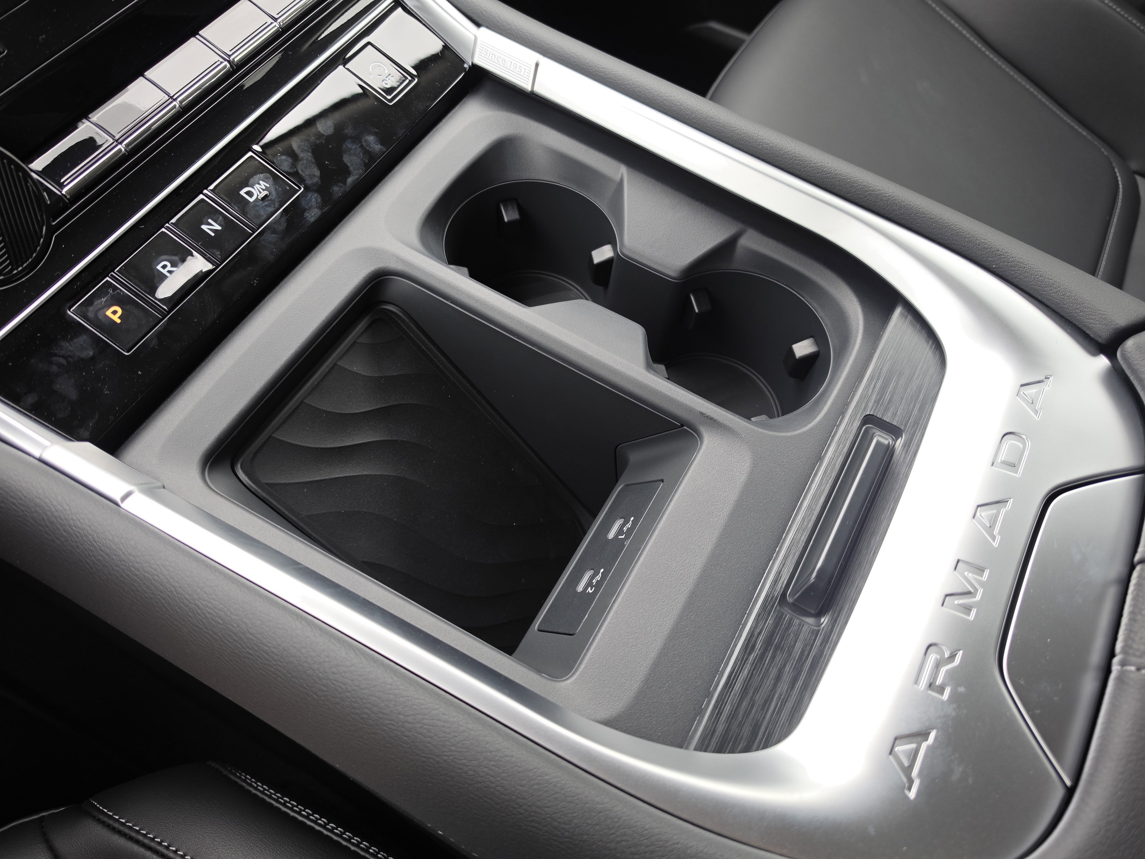 2026 Nissan Armada SV