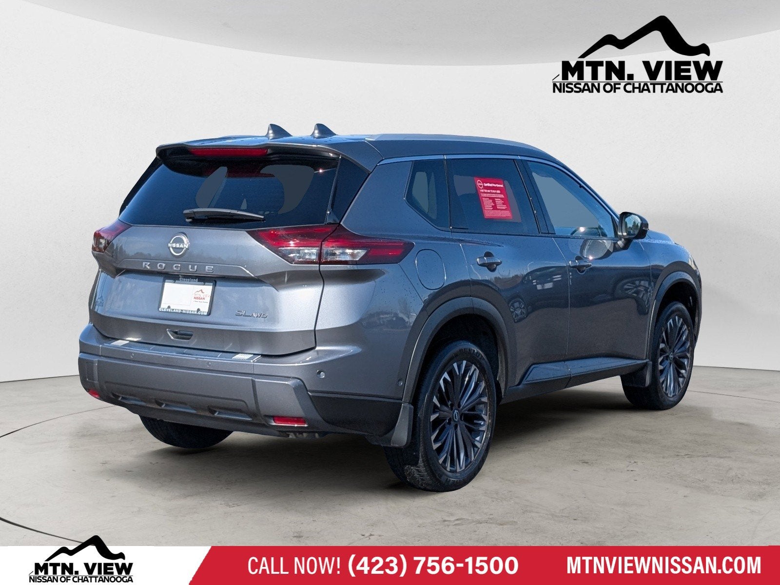 2025 Nissan Rogue SL