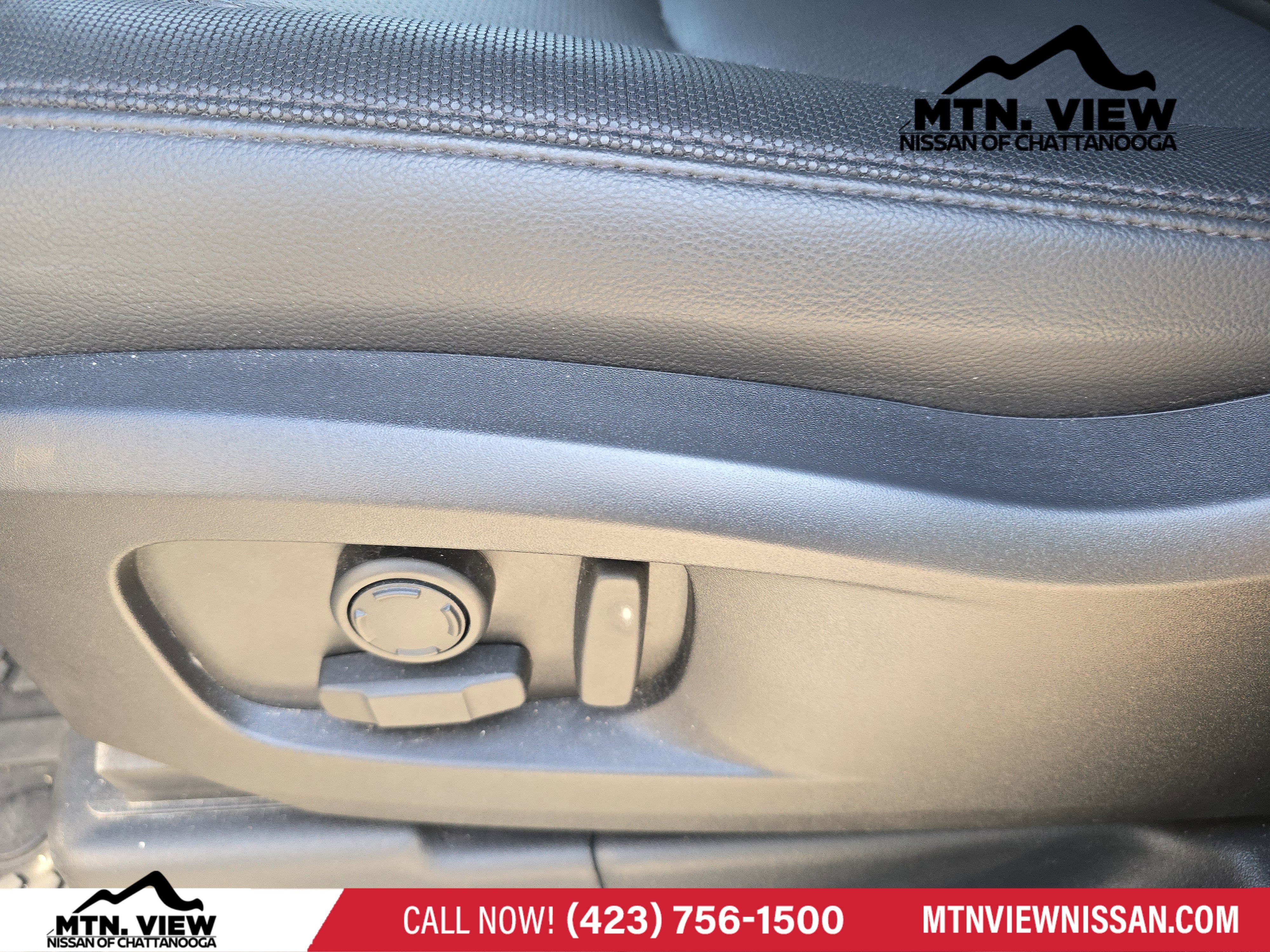 2024 Land Rover Defender X-Dynamic SE