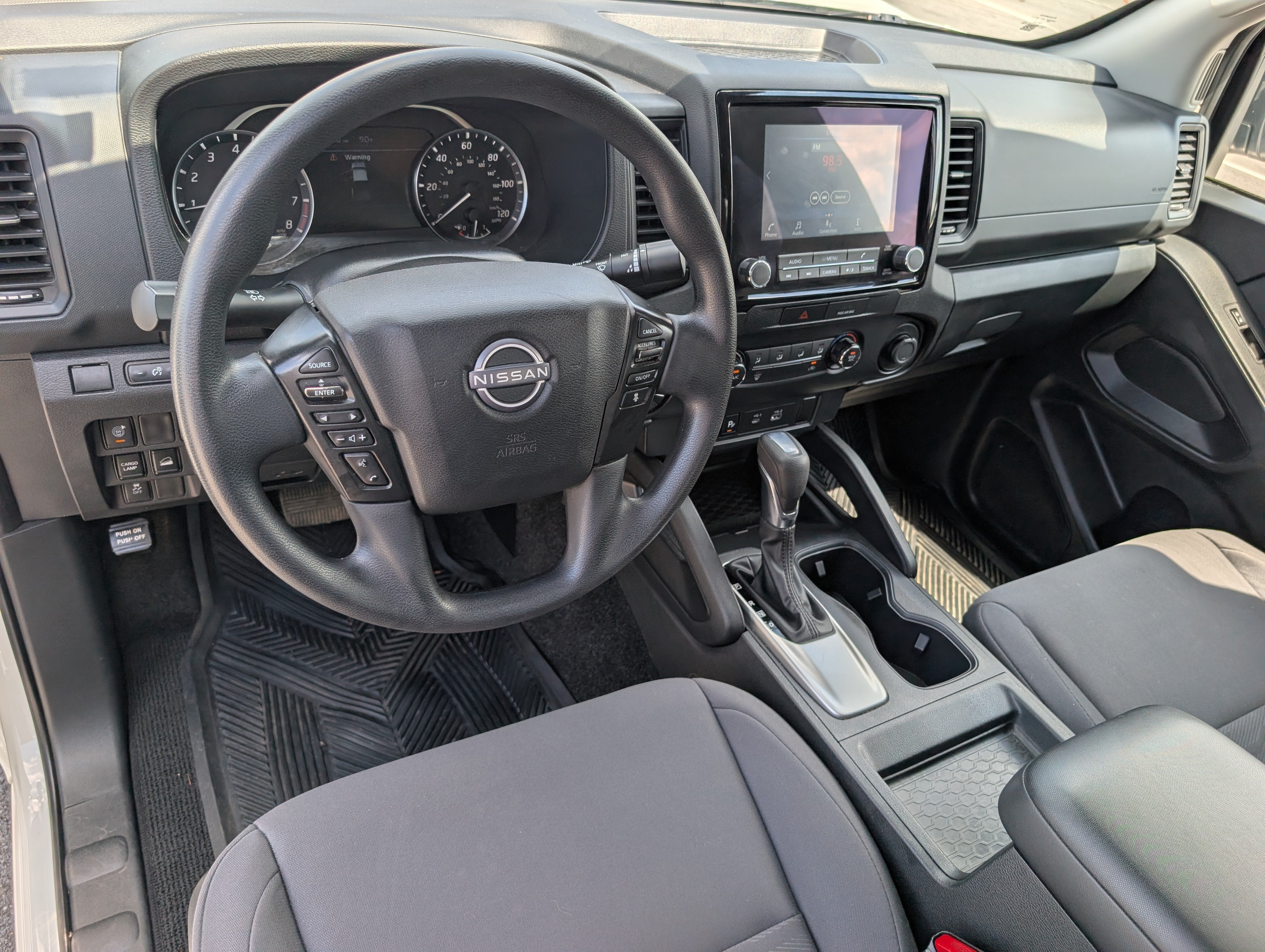 2022 Nissan Frontier S