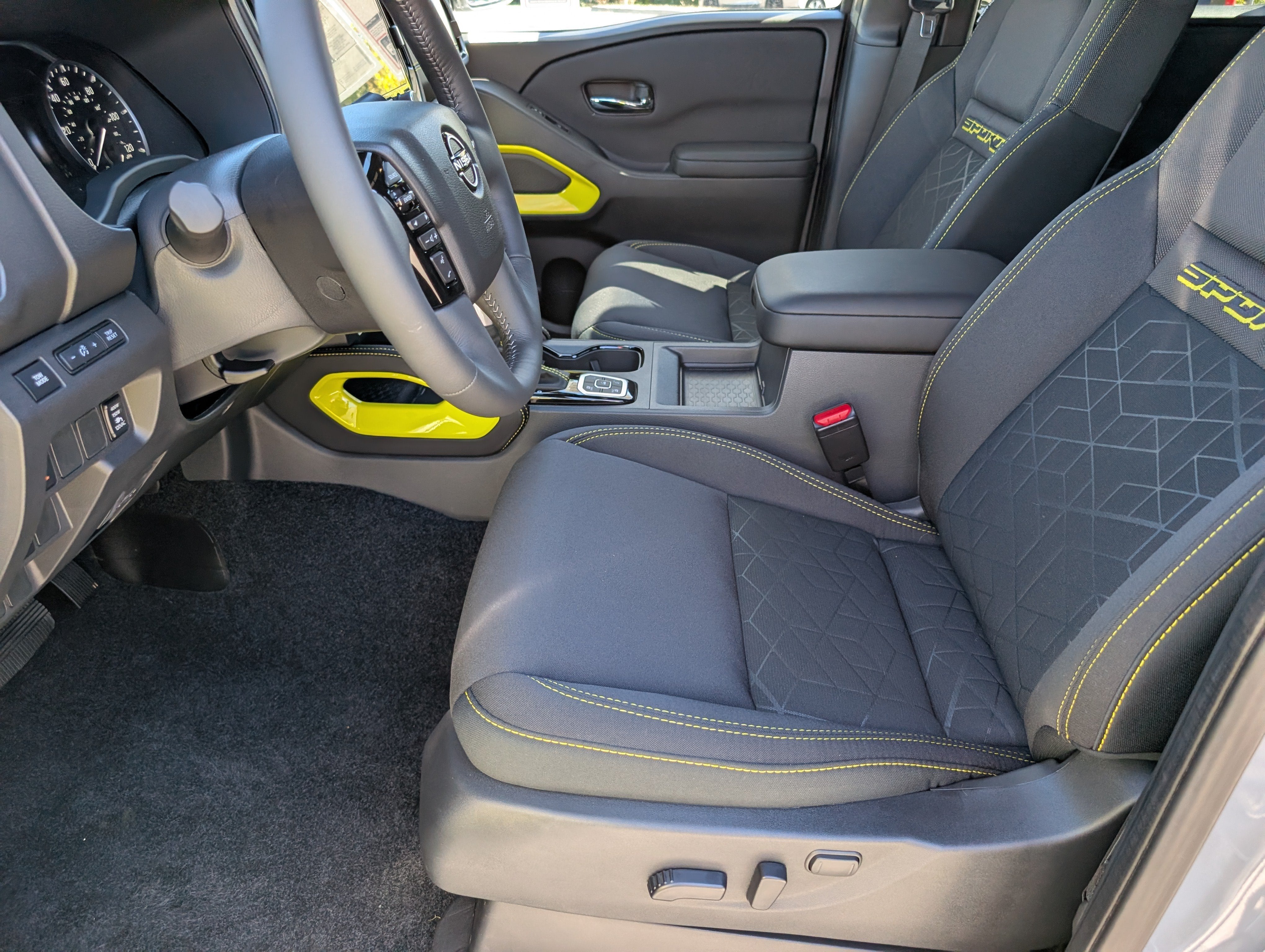 2027 Nissan Frontier Crew Cab SV