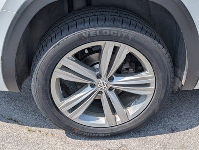 2019 Volkswagen Atlas 3.6L V6 SE w/Technology R-Line