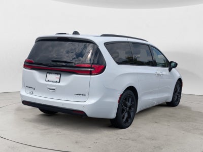 2025 Chrysler Pacifica Limited
