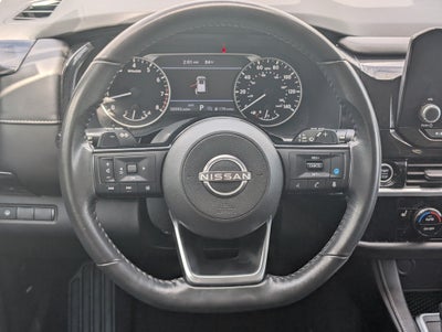 2023 Nissan Pathfinder SV