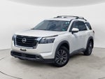 2023 Nissan Pathfinder SV
