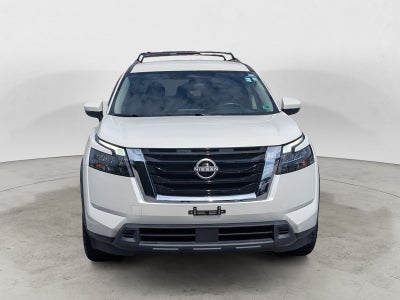 2023 Nissan Pathfinder SV