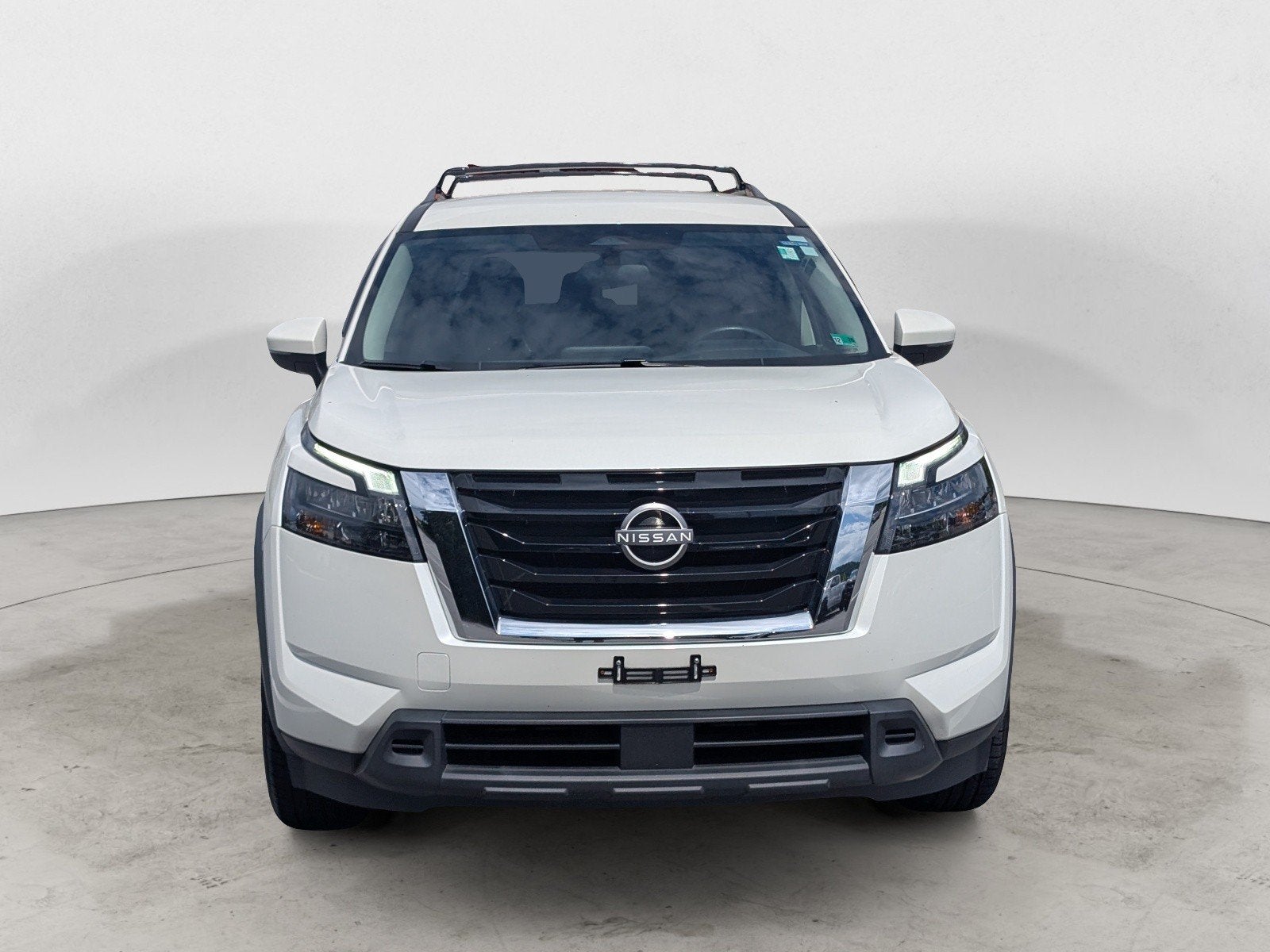 2023 Nissan Pathfinder SV