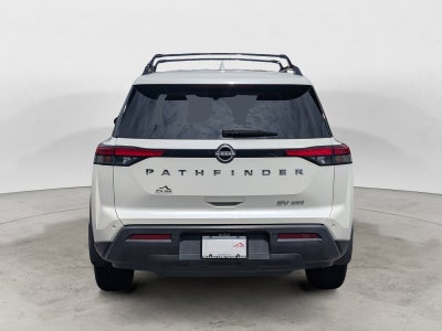2023 Nissan Pathfinder SV