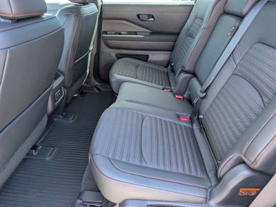 2026 Nissan Pathfinder Rock Creek®