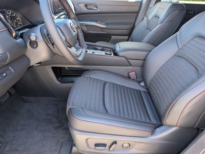 2026 Nissan Pathfinder Rock Creek®