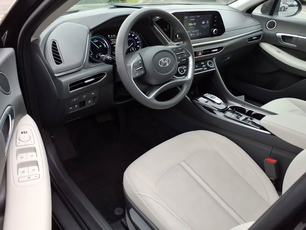 2023 Hyundai Sonata Hybrid Blue