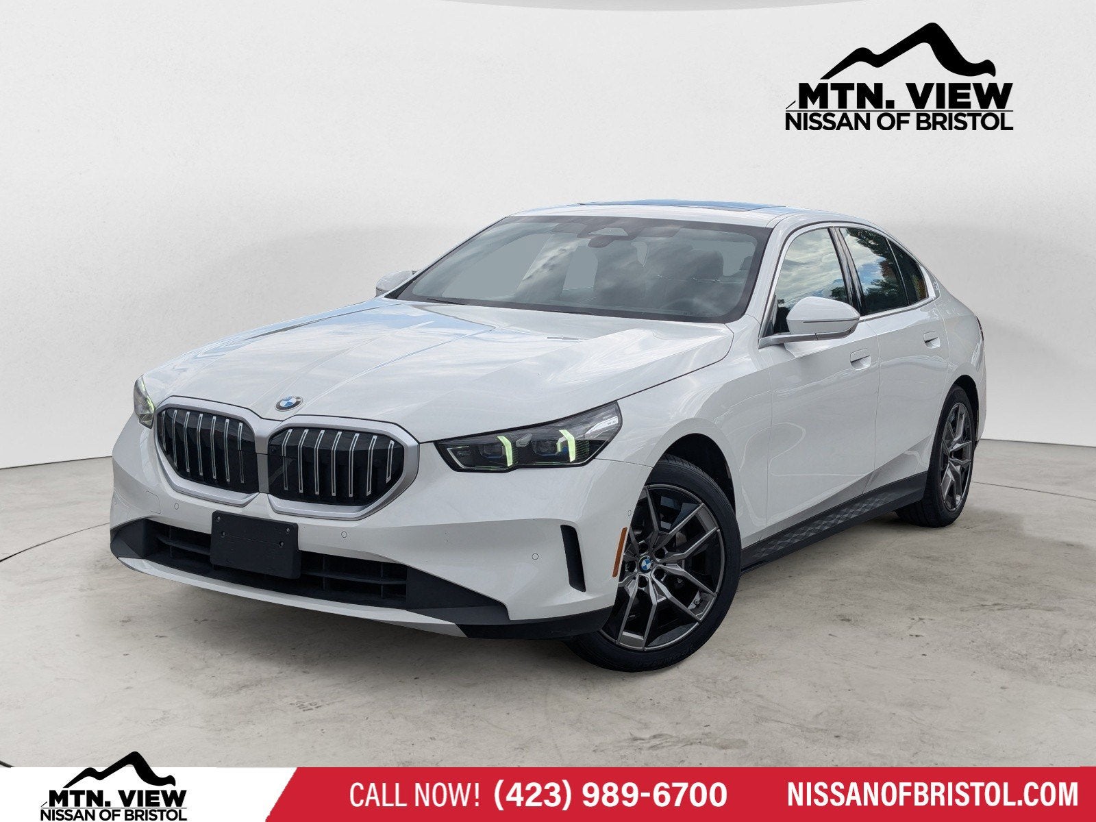 2026 BMW 5 Series 530i