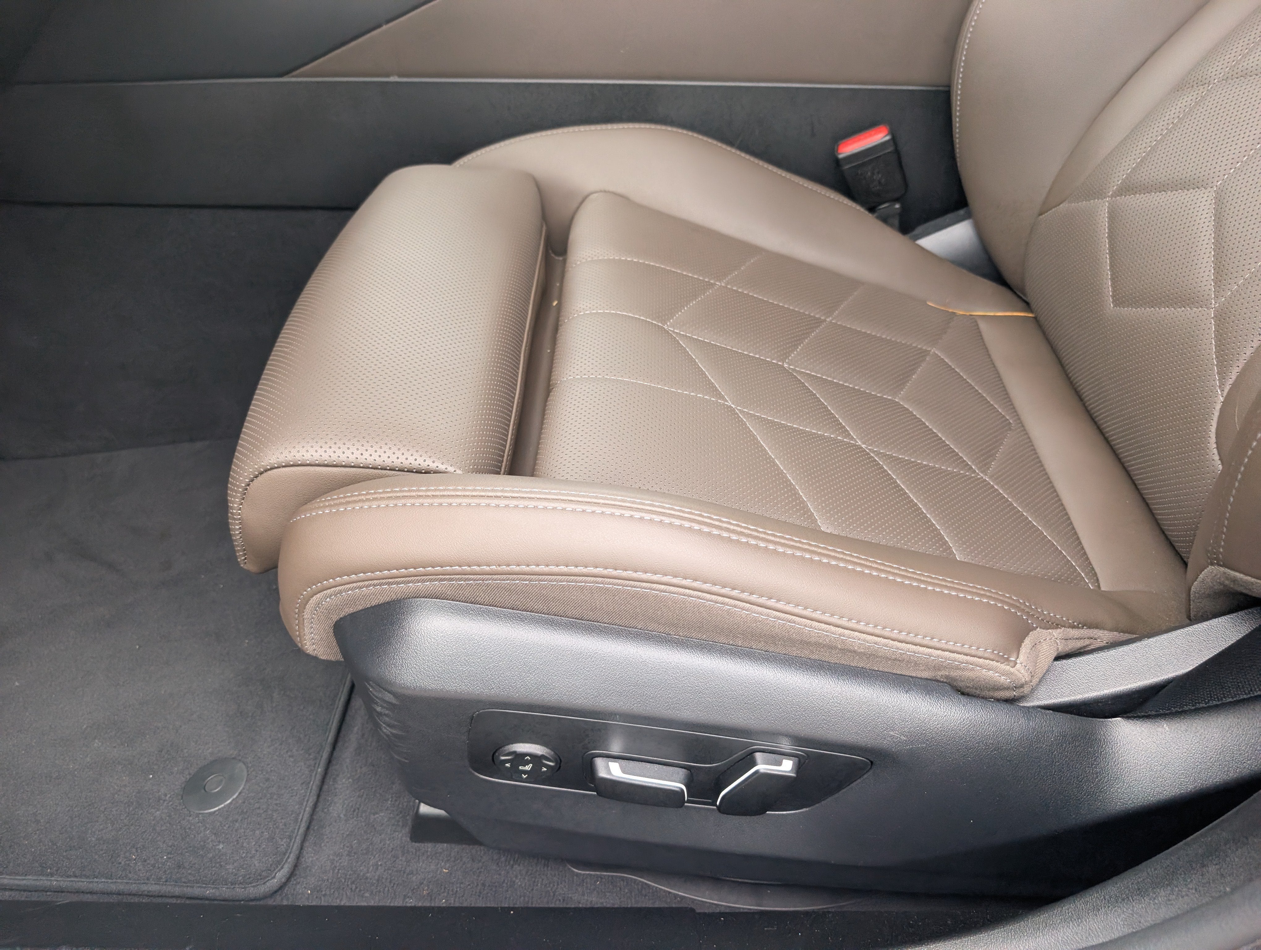 2026 BMW 5 Series 530i
